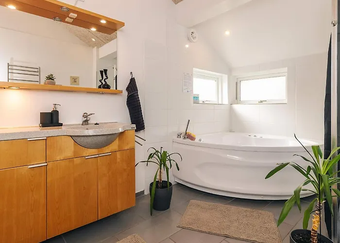 4 Star In Vaeggerlose Boto By