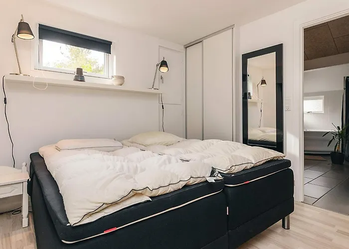 4 Star In Vaeggerlose *